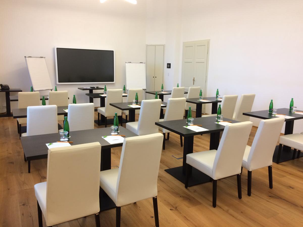 Hotel Panstvi Dlouha Lhota מראה חיצוני תמונה