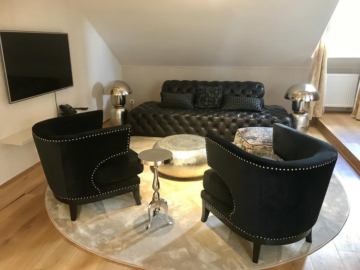 Hotel Panstvi Dlouha Lhota מראה חיצוני תמונה