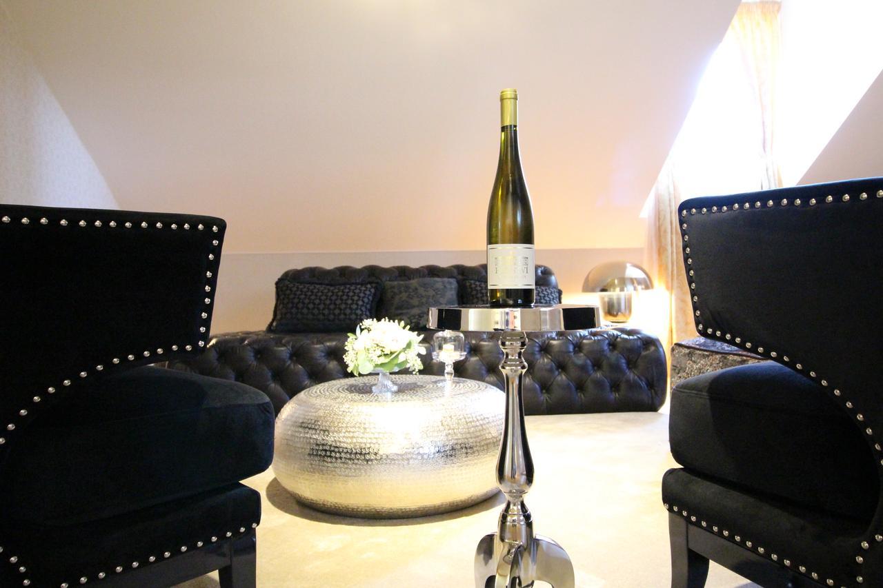Hotel Panstvi Dlouha Lhota מראה חיצוני תמונה