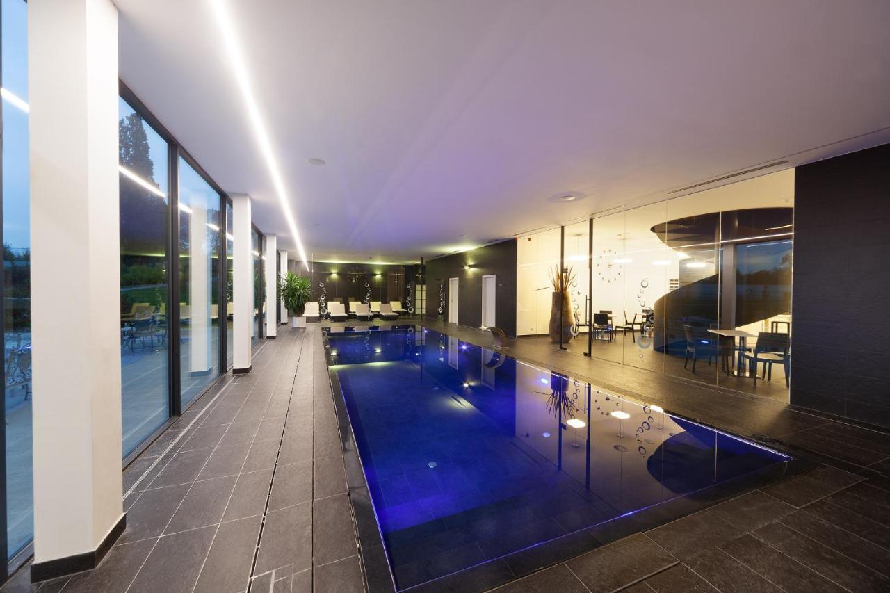 Hotel Panstvi Dlouha Lhota מראה חיצוני תמונה